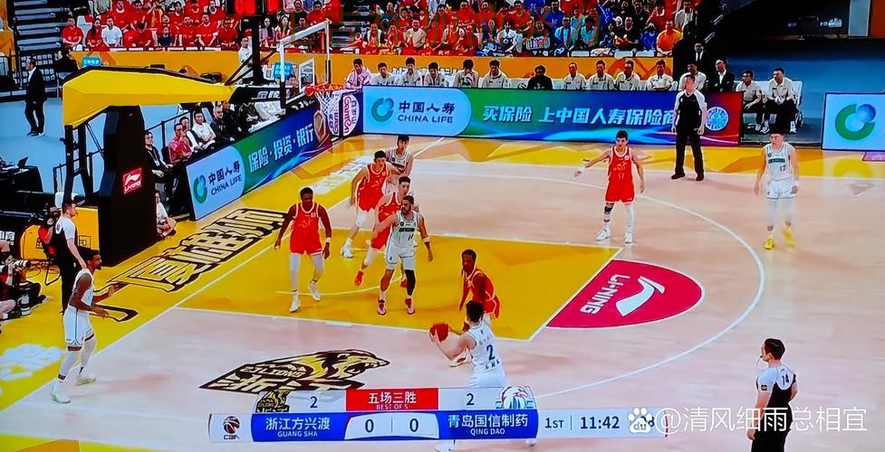 中国男篮关键战失利暴露阵容短板 赛后分析指出关键问题 中国男篮关键战失利暴露阵容短板 赛后分析指出关键问题